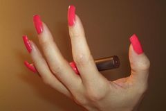 pinknails041.jpg