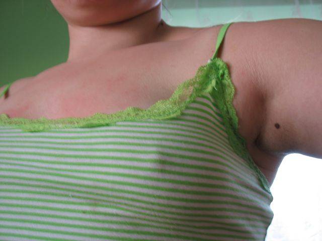 jaka cienka bluzka... - myszkaaa_19