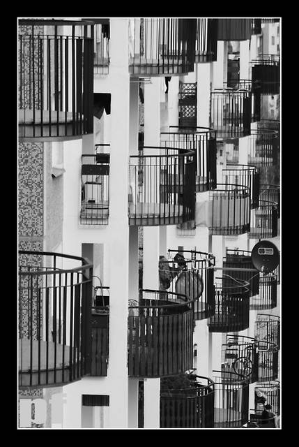 CZY TUTAJ MIESZKA PANNA... - panfoto