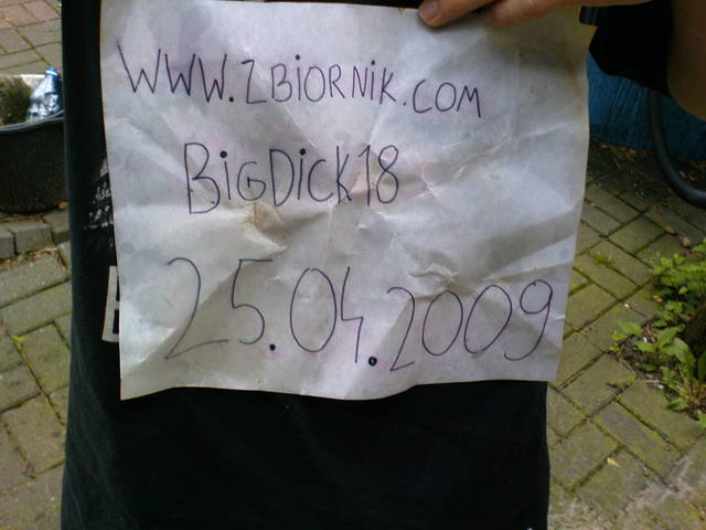 DSC00005.JPG - BigDick18