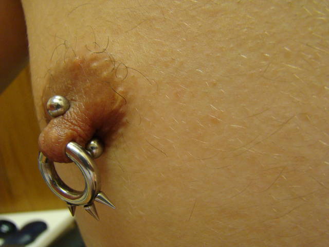 DSC02076.JPG - GuessWhosThat