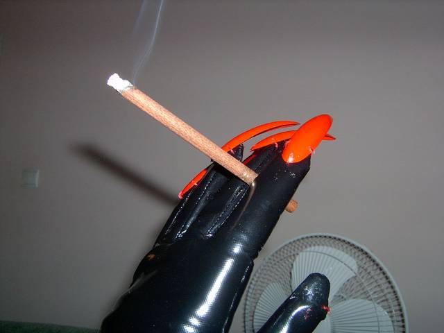 papierosek - Ladykatetv