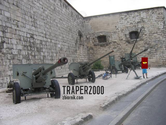 traper2000