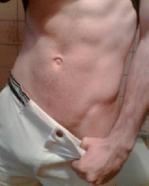 wygolony i ponapinany:P - PavelBi86