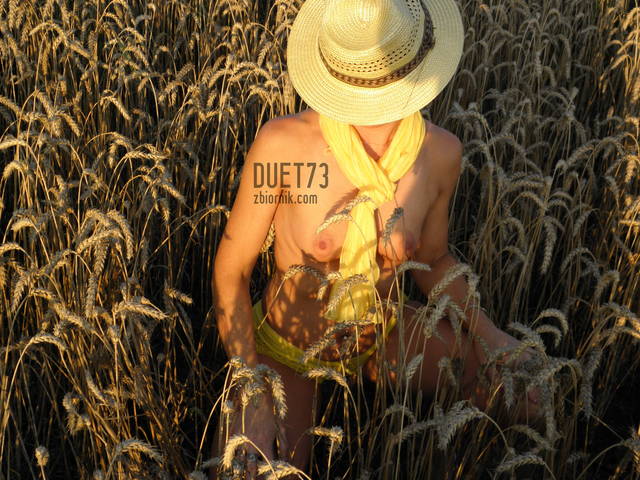 kto powiedział że żółte nie jest sexy??? - duet73