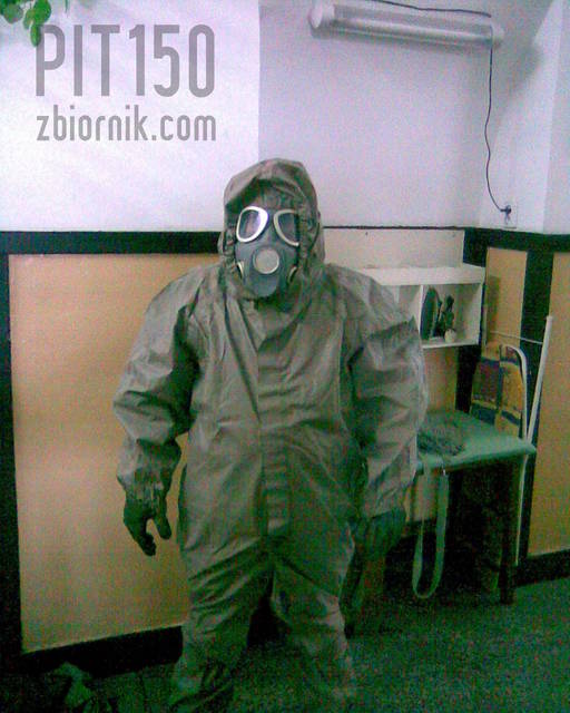 ufoludek.jpg - pit150