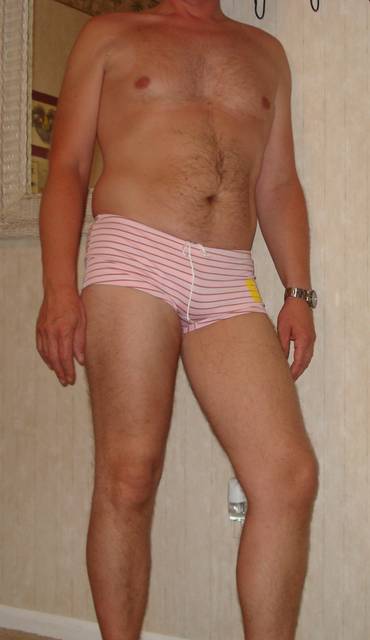 me 003small.JPG - luker678