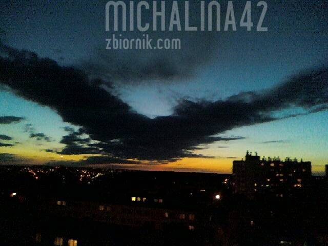 chmurka jak skrzydła ;) - Michalina42