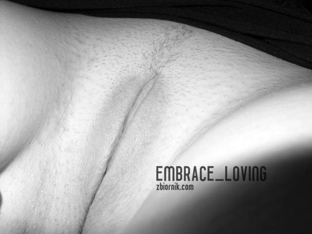 SN852959.JPG - Embrace_Loving