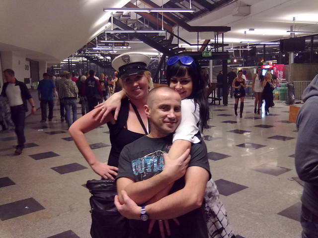 20101110102[1].jpg - iwonex25