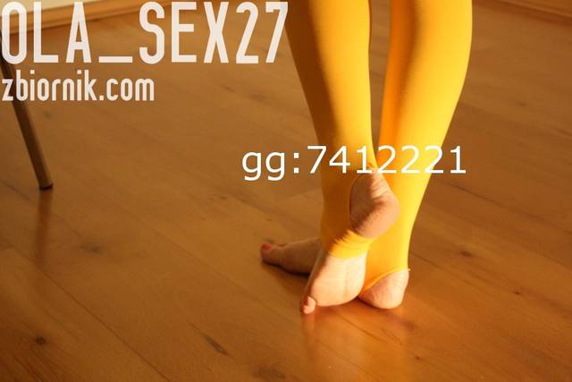 Leci Ci slinka na moje stópki? - ola_sex27