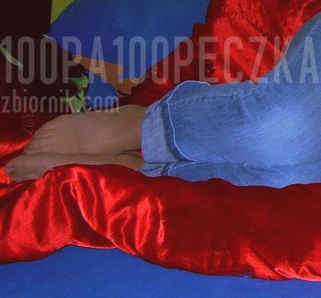 Takie tam w nylonkach - 100pa100peczka