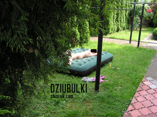 PRZYŁAPANA - dziubulki