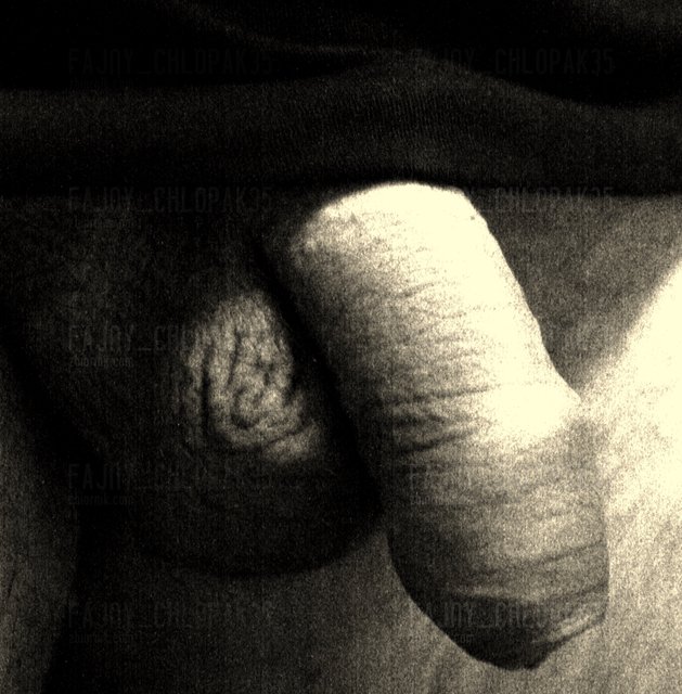 on - Fajny_Chlopak35