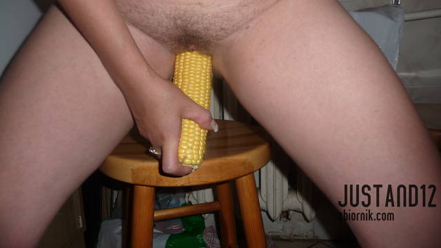 P1050651.JPG - justand12