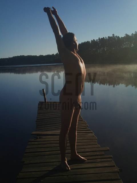 1283497750-picsay.jpg - sceny