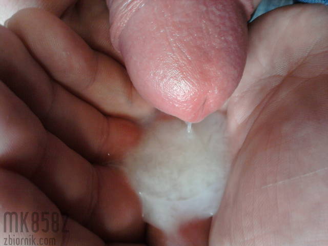 wytrysk przed pracą :-) - mk8582