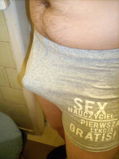 NAUCZYCIEL SZUKA UCZENNICY - hackerFWS