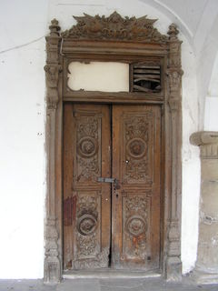 Stare wrota, piekna artystyczna robota..!!