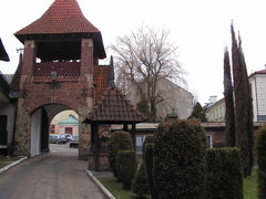 Baszty, mury, grużganki ...