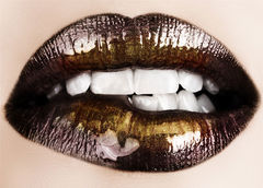 sexy-brown-lips.jpg