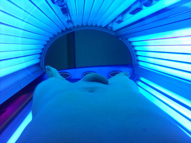 czas opalić ptaszka i tyłeczek - magiczek