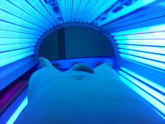 czas opalić ptaszka i tyłeczek