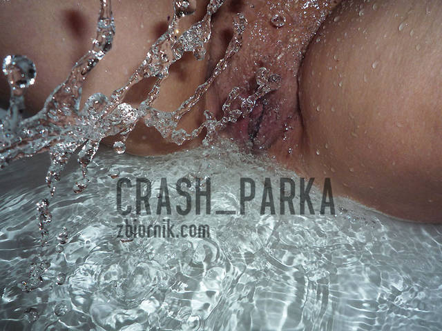 Tsunami - crash_parka