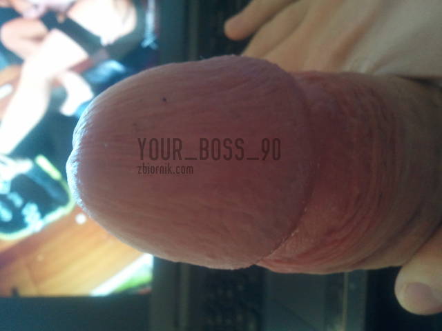 Główka czeka na namiętne usta - Your_Boss_90