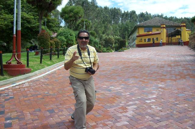 100_1025.JPG - colombianito