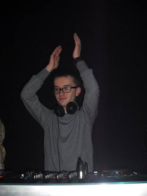 420128_3101315264051_1104761377_n.jpg - djabrid