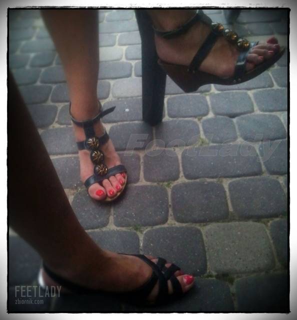 z przyjaciółką 03 - FeetLady