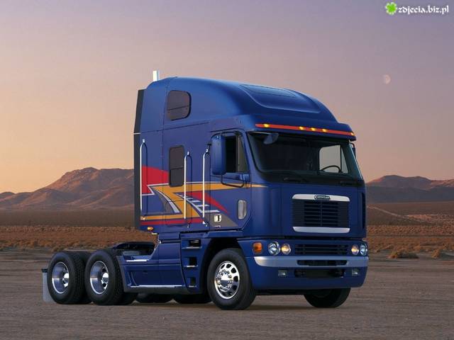 niebieski-freightliner.jpeg - 42gucia