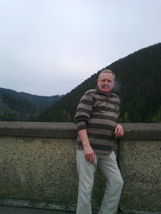 samotnyon63