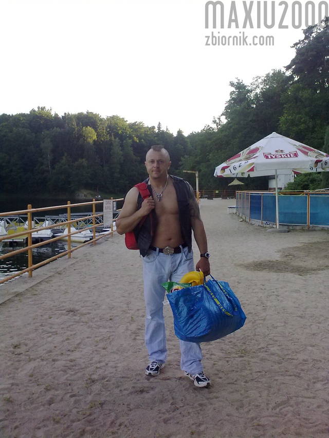 MAXIU2000