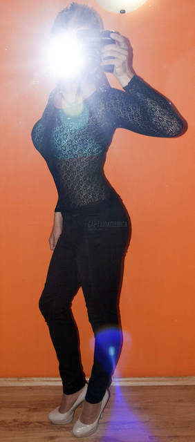 Przed wyjściem na impreze :) - captainamerica