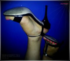 Czarne Szpileczki 16