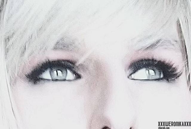 Look Into My Eyes - xXxWeronikaxXx