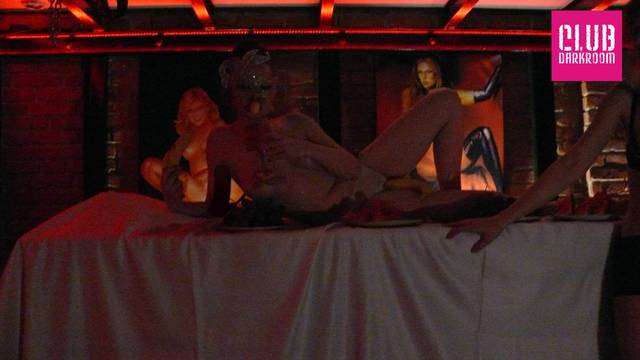 Relacja z dzisiaj Rzymska Uczta - DARKROOM24