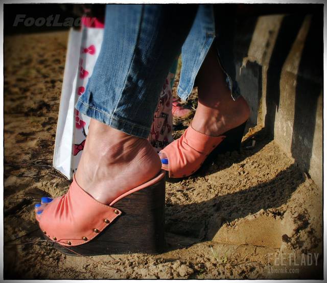 Sunday Sun 01 - FeetLady