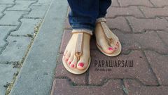 piękne stópki żoneczki w sandałkach