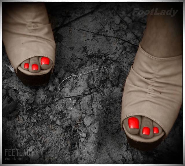 Wariacja #12 - FeetLady