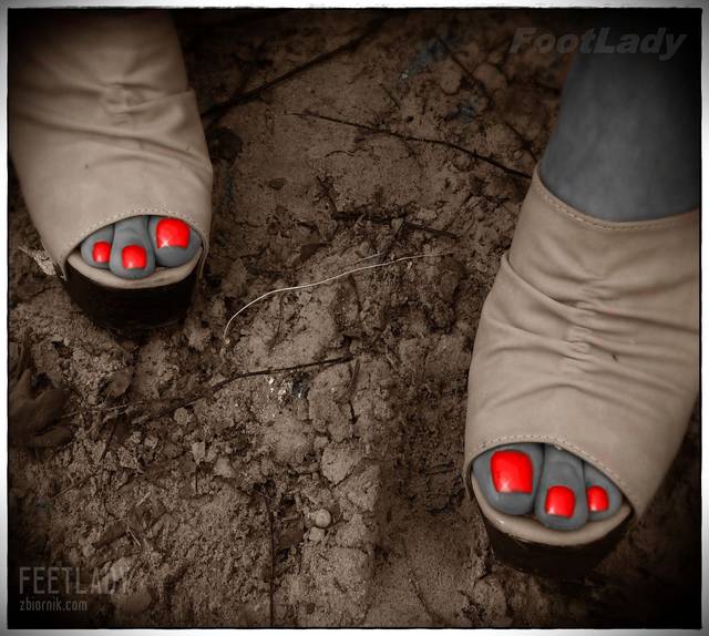 Wariacja #14 - FeetLady