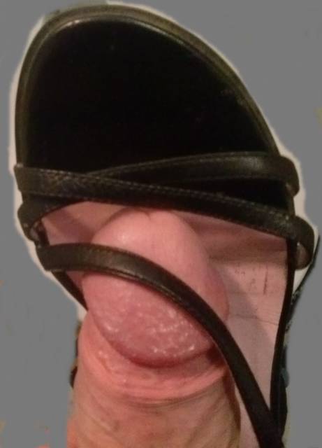 jej but, mój kutas :) - pavel_p