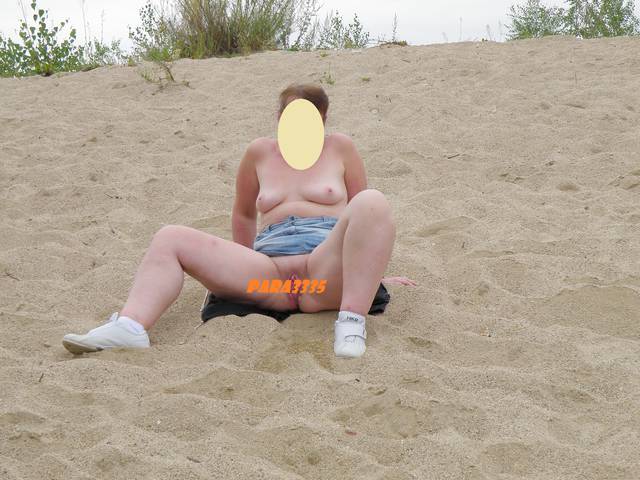 plażowe spacerki - para3335