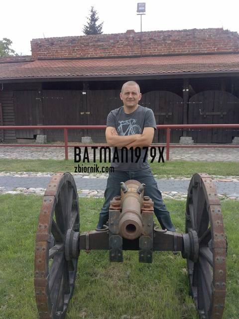 CAM00602.jpg - batman1979x