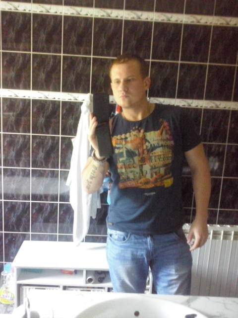 z rasi ;)  - dirtyemilio