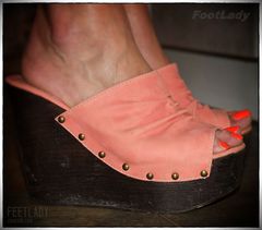 Koralowe Koturny  48