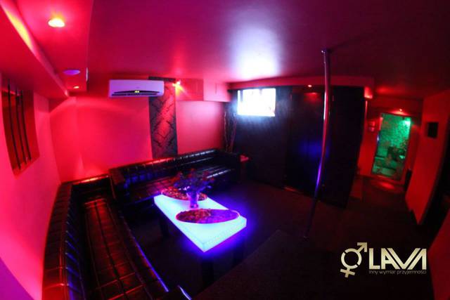 jest gdzie potańczyć, obejrzeć film i porozmawiać  - LavaClub