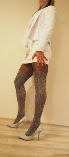 Teraz tak czekam sama w domku ;) - Ola_Ola_84